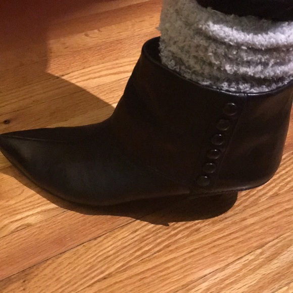 Nine West leather booties - Picture 6 of 6